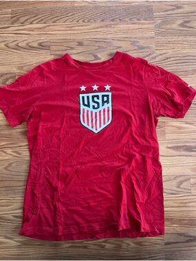 USA Shield Red Short-Sleeve Men’s Tee